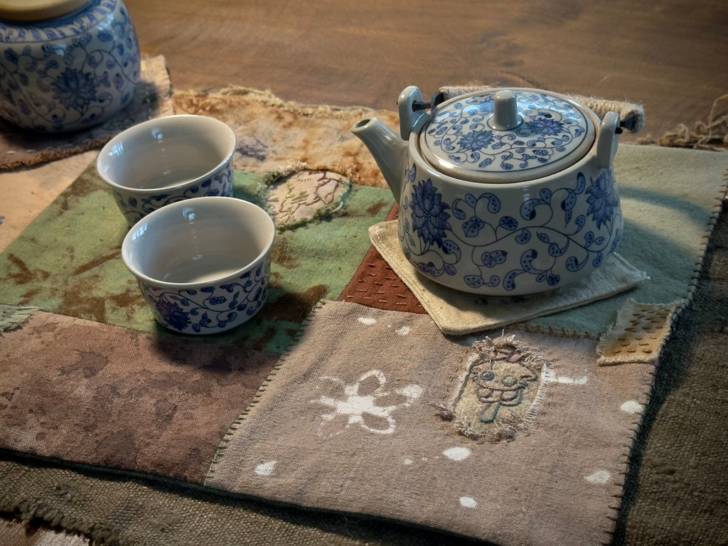 Hidden Cat Patchwork Tea Mat – Hand-Stitched Wabi-Sabi Chabu