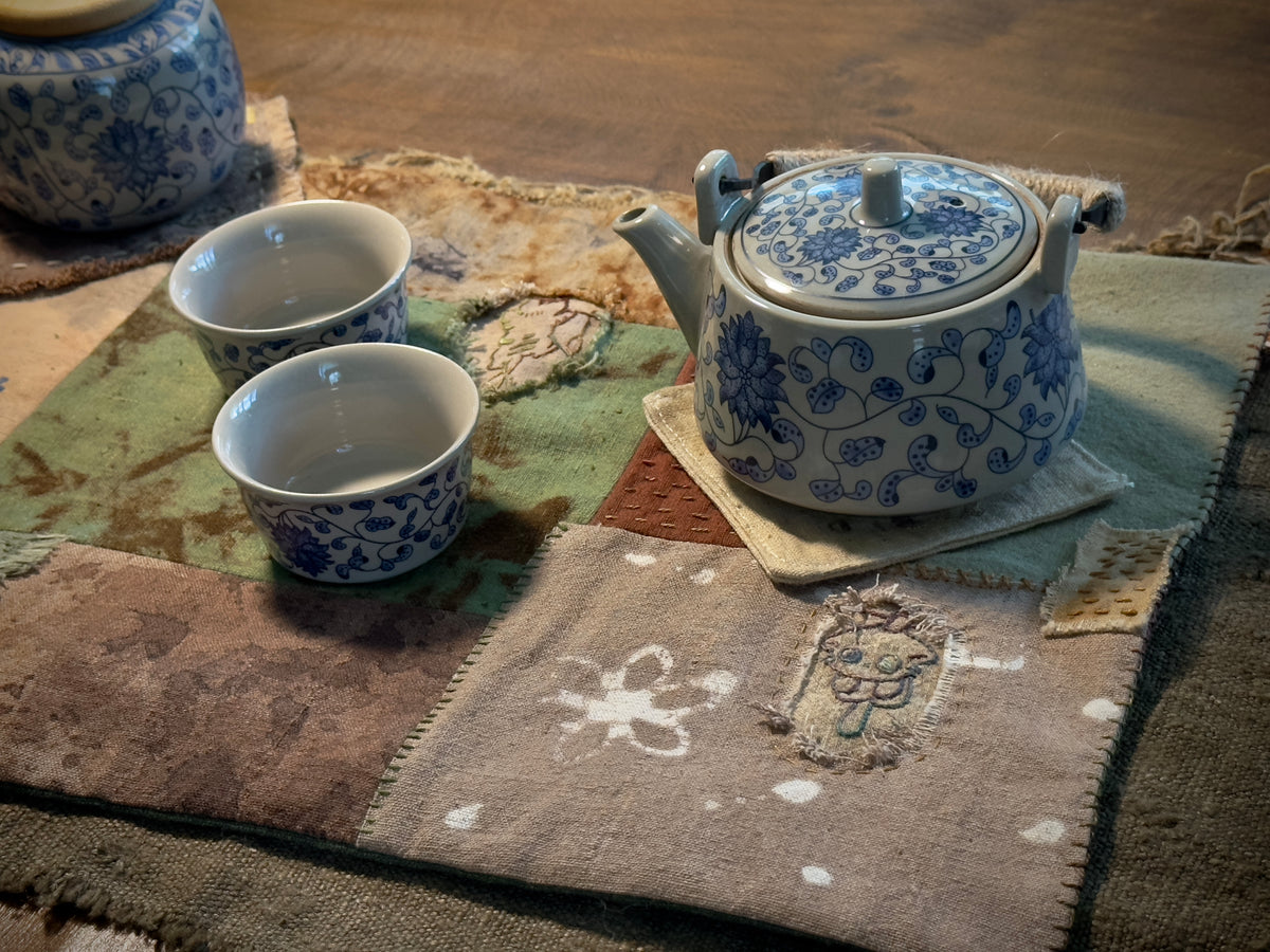 Hidden Cat Patchwork Tea Mat – Hand-Stitched Wabi-Sabi Chabu