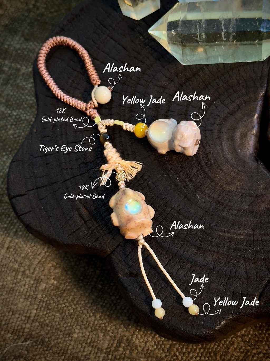Natural Alashan agate astronaut charm detail