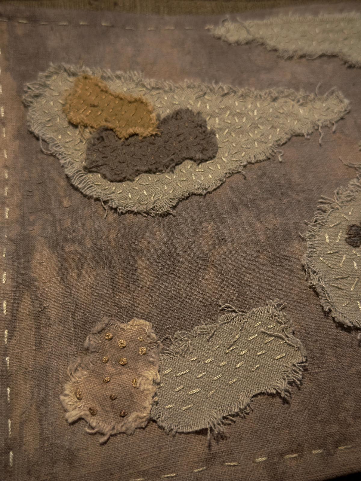 Bird & Persimmon Sashiko Tea Mat – detail 4