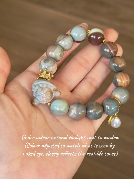 Blue grey caramel Alashan agate bracelet