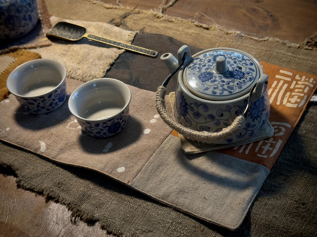 Handwoven cotton tea mat for Gongfu tea setting