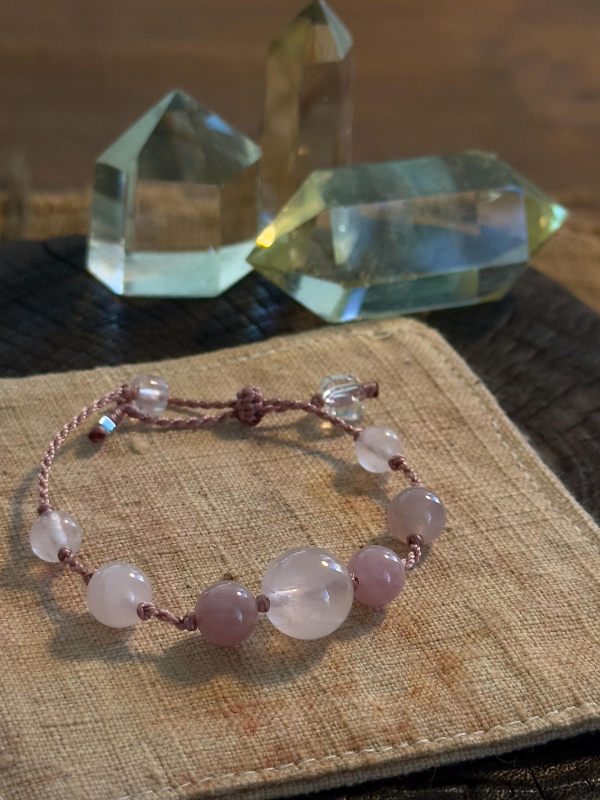 Lavender Rose Quartz and Rose Quartz adjustable handwoven crystal bracelet – detail 4