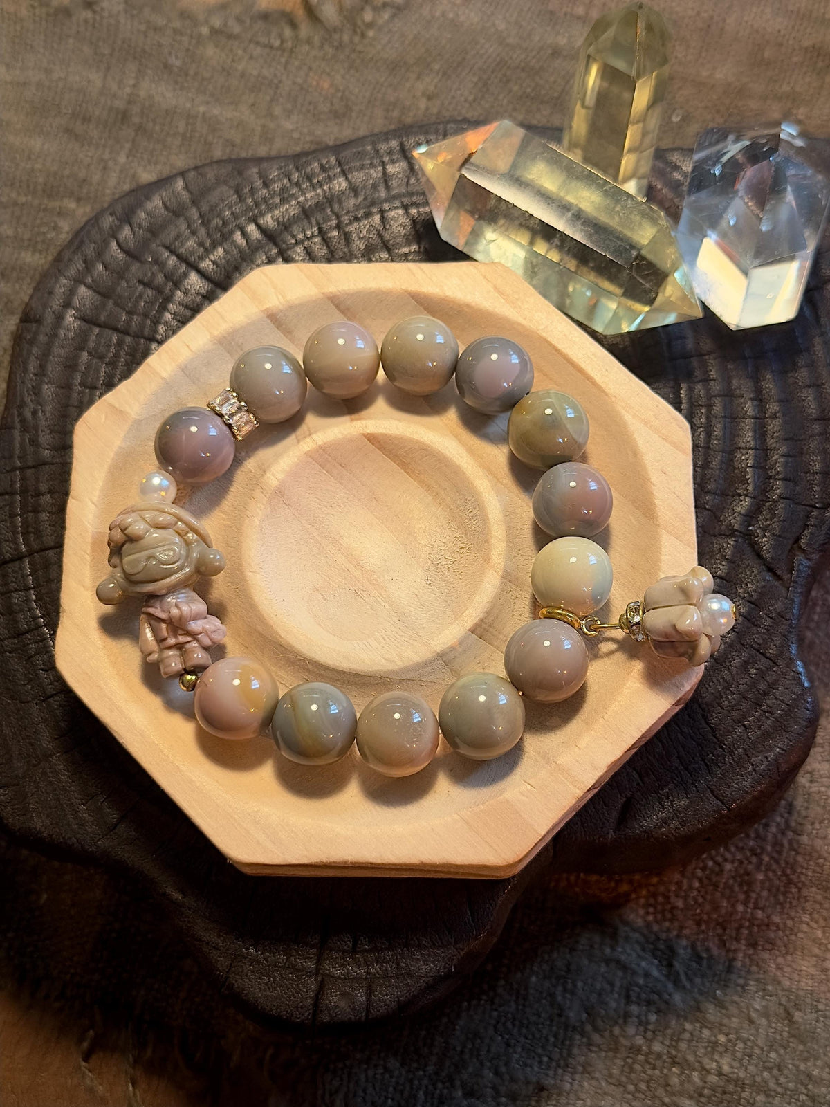 Vintage soft pastel Alashan agate girl and flower charm bracelet