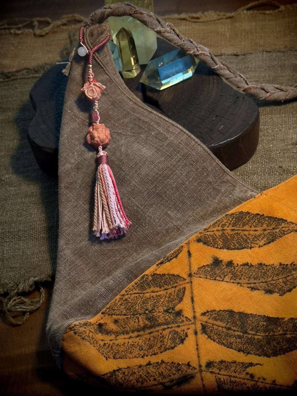 Soft pink Alashan agate fox pendant detail