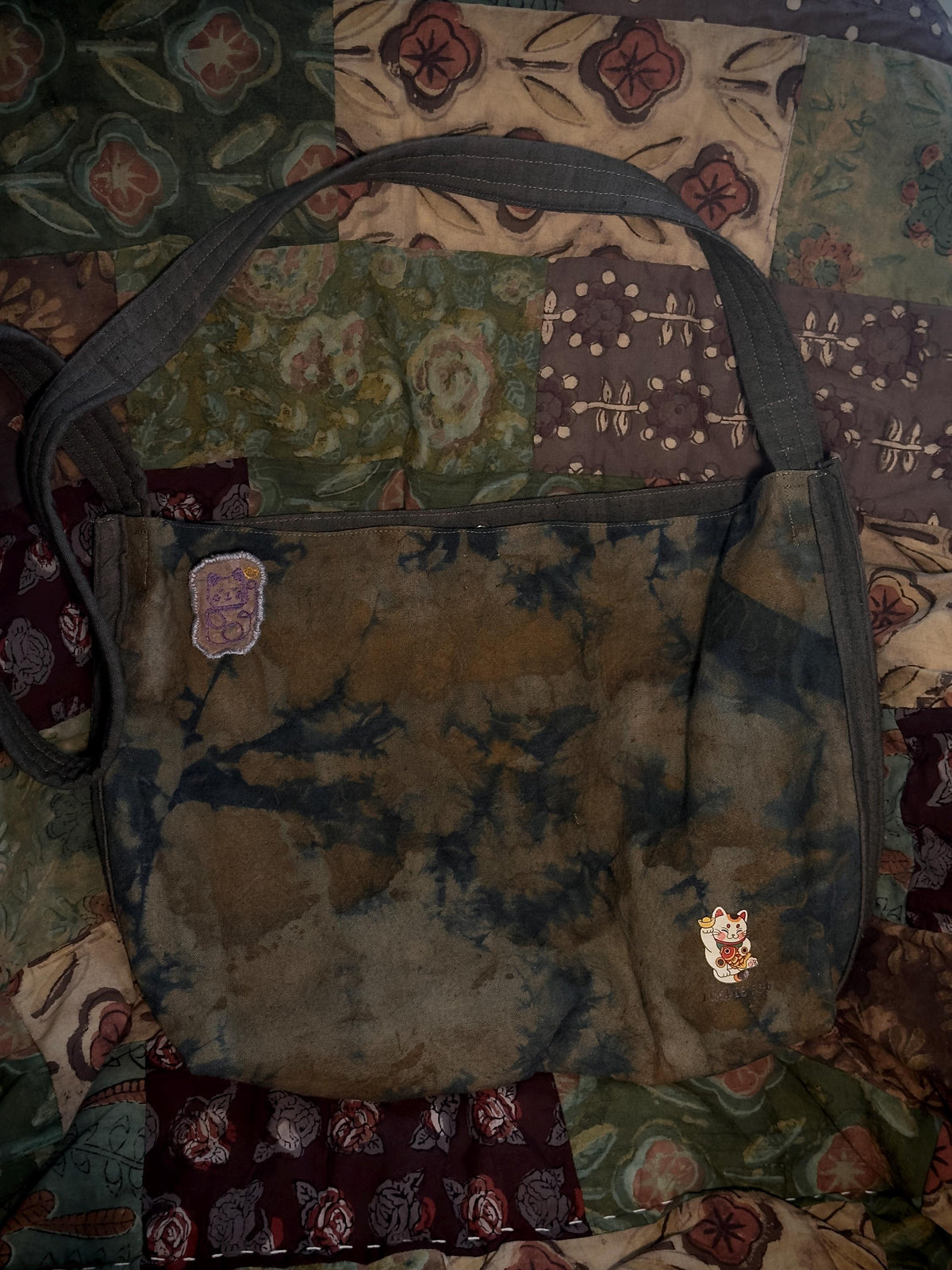 Plant-Dyed Crossbody Bag – detail 9