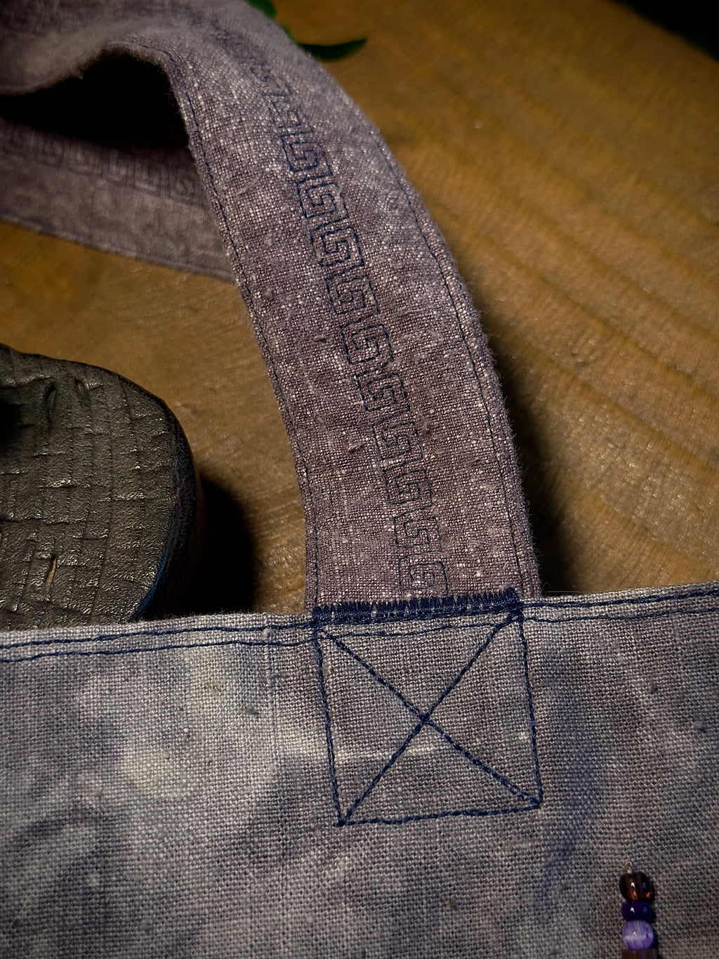 Purple Plant-Dyed Vintage Cat Bag – detail 5