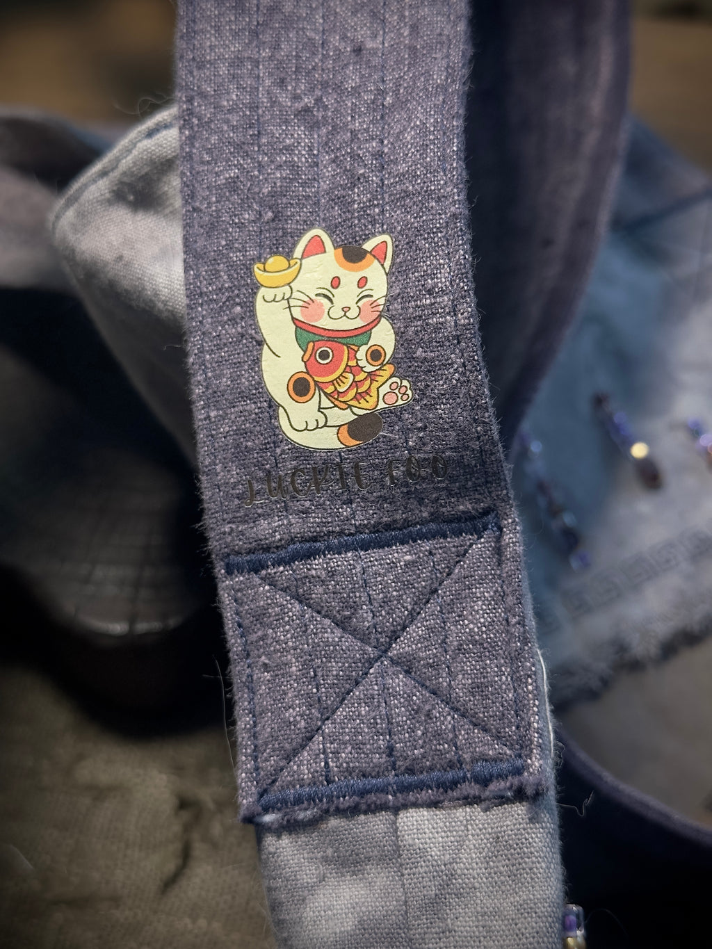 Purple Plant-Dyed Vintage Cat Bag – detail 6