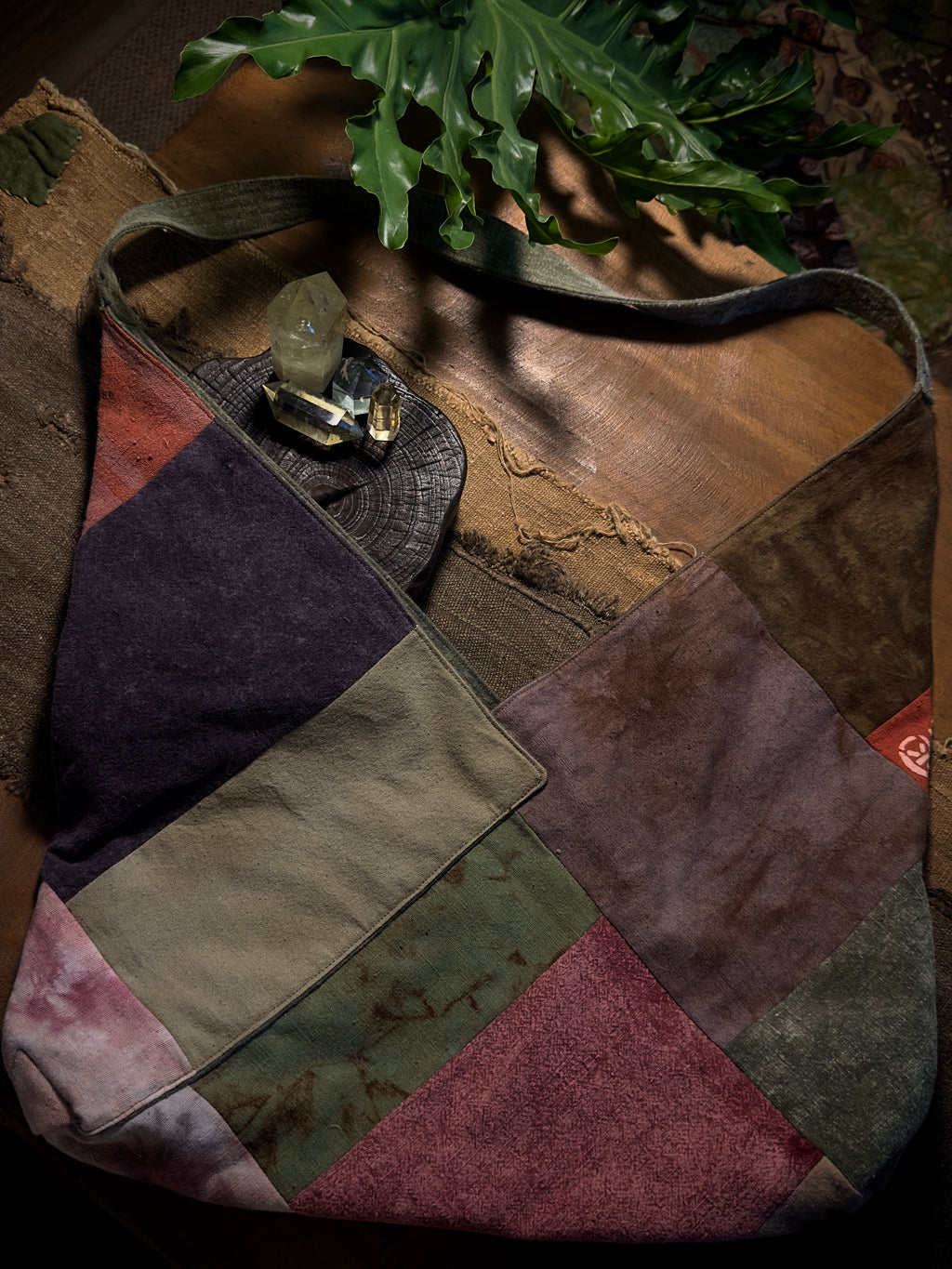 Reversible Plant-Dyed Bag – detail 2