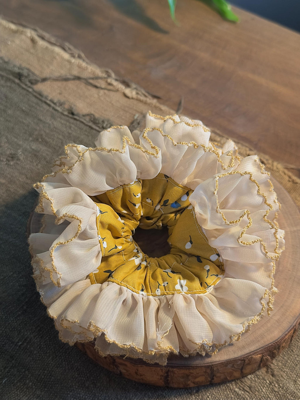 Double-sided oversized floral scrunchie