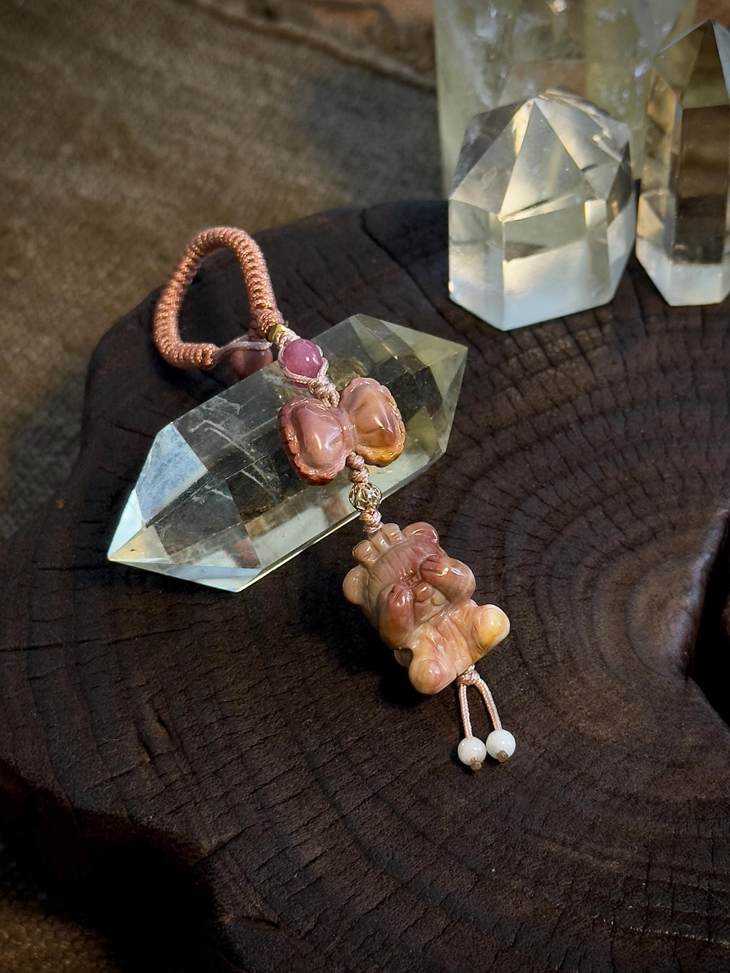 Natural Alashan agate ribbon bow bear handwoven charm