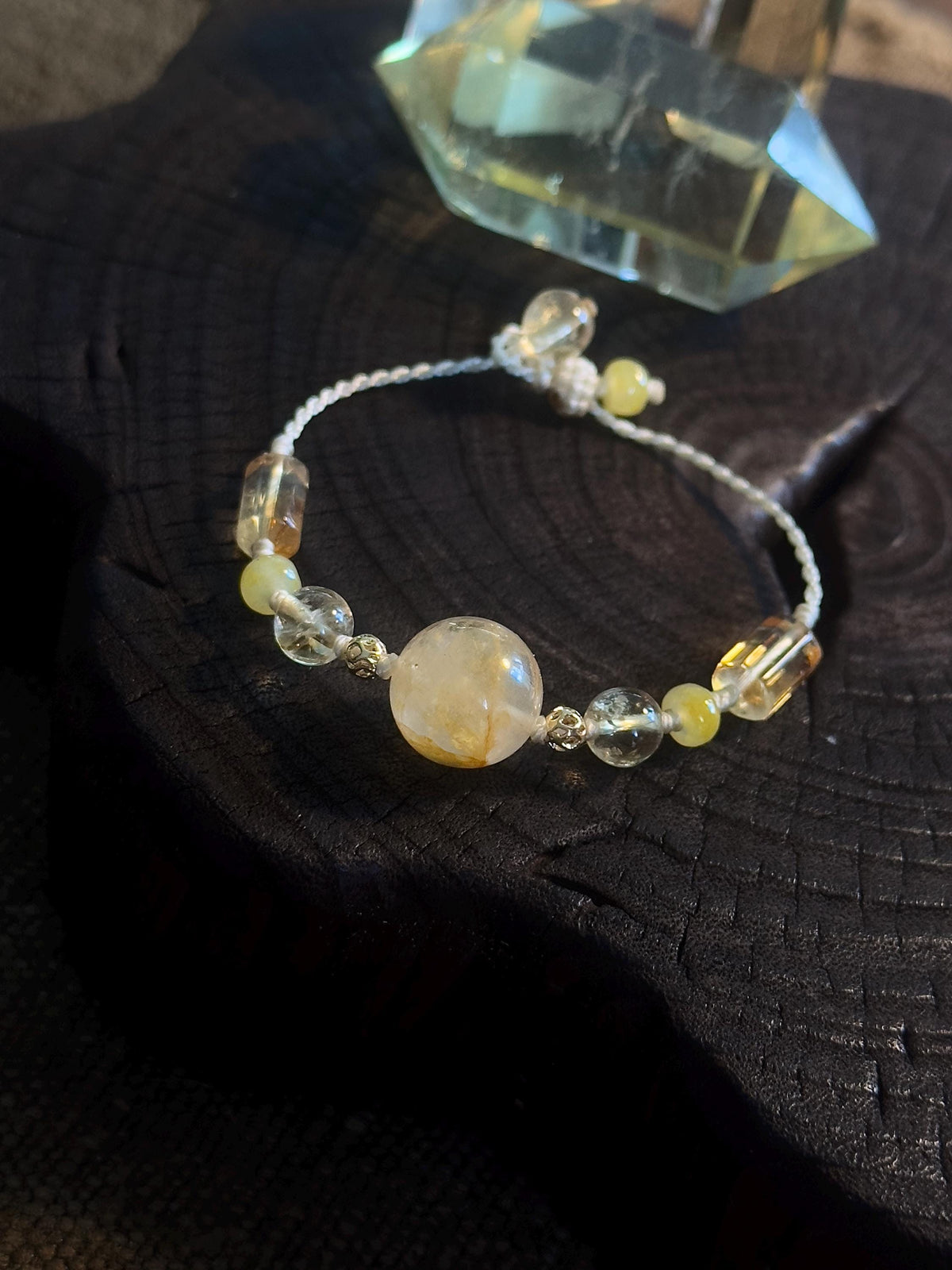 Golden Rutilated Quartz & Citrine Bracelet – natural stone detail 2