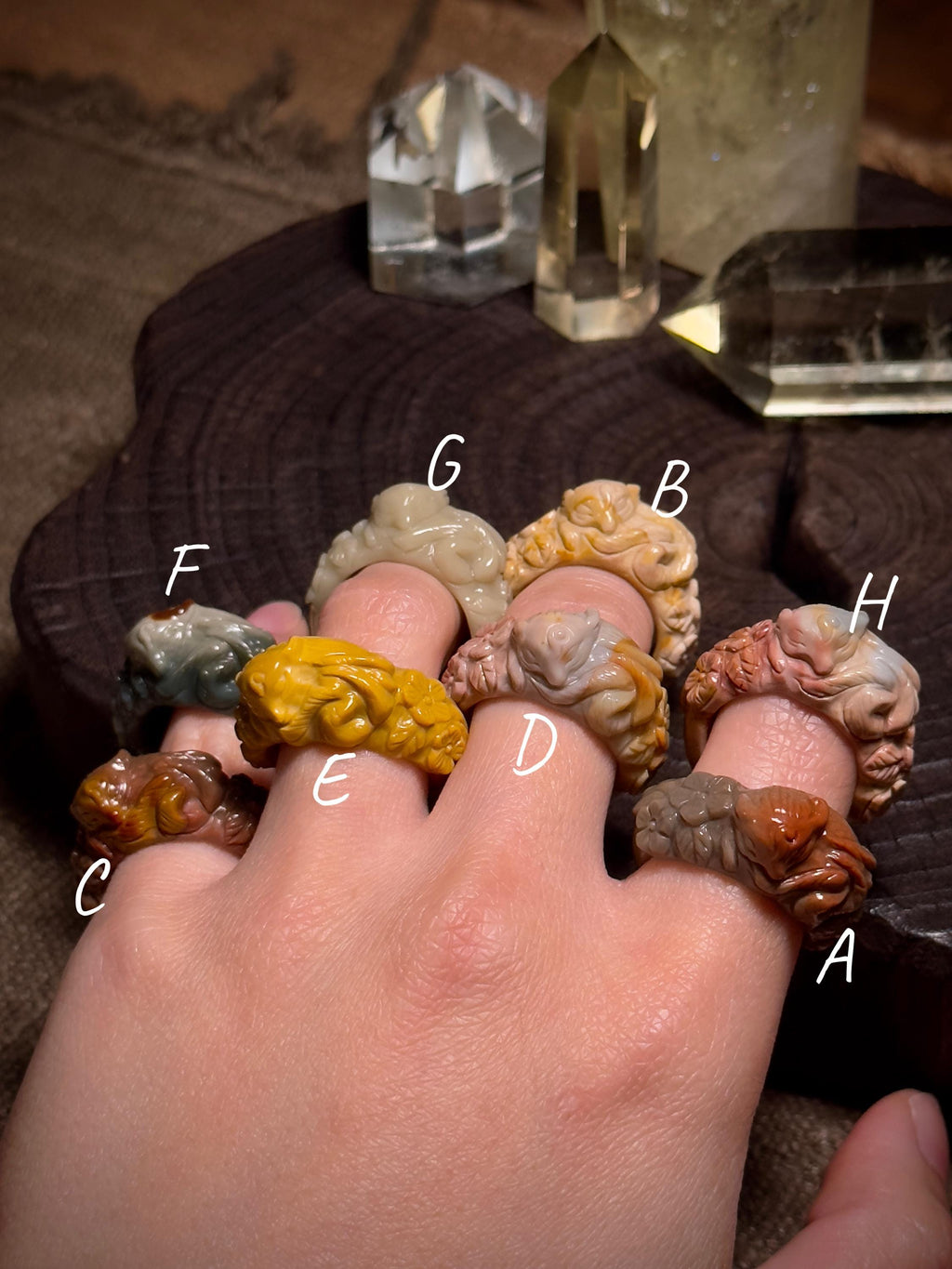 Sleeping fox blossom Alashan agate carved ring