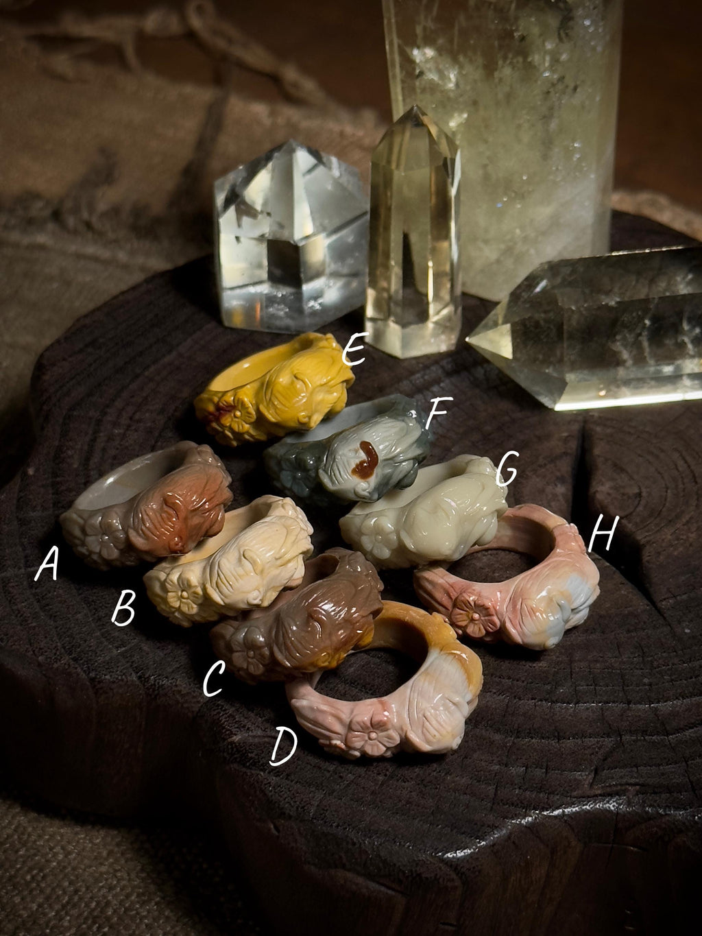 Sleeping fox blossom Alashan agate carved ring