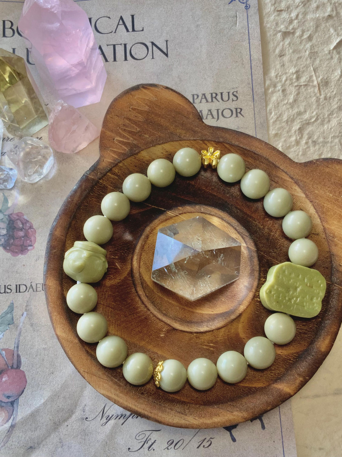 Soft Green Honey Bear Cookie Alashan Agate Bracelet