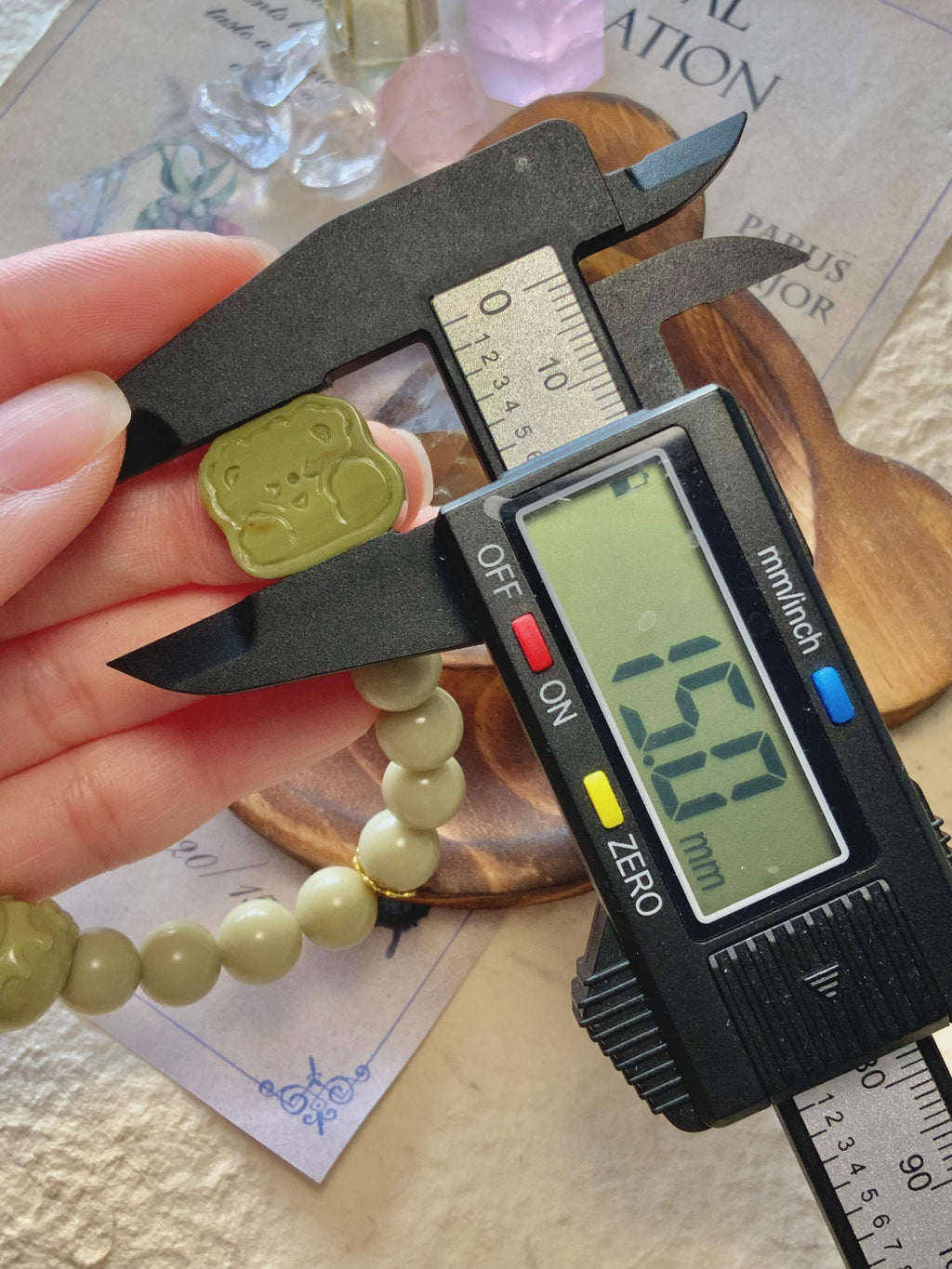 Soft Green Honey Bear Cookie Alashan Agate Bracelet